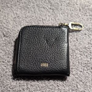 NEOT HOBO Cass Zip Pouch In Black